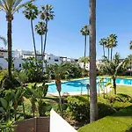 - Beachside, 3br Townhouse *