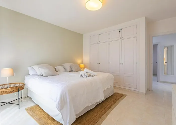 - Beachside, 3br Townhouse *