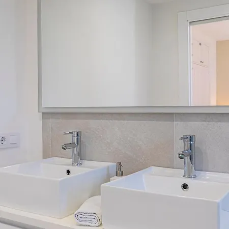 Marbella Home Rentals - Beachside, 3Br Townhouse Marbella