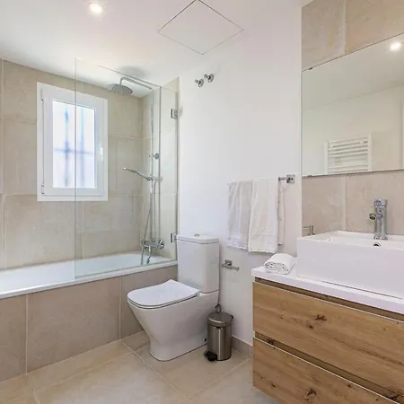 Feriehus Marbella Home Rentals - Beachside, 3Br Townhouse *